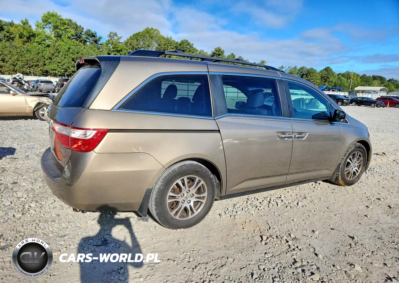 2013 Honda Odyssey Exl VIN:5FNRL5H68DB024767 - 3