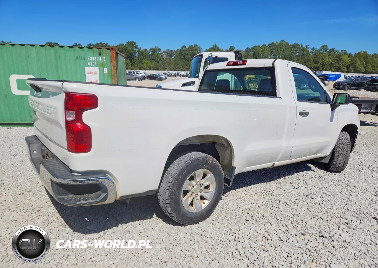 2019 Chevrolet Silverado C1500 VIN:3GCNWAEH3KG308657 - 3