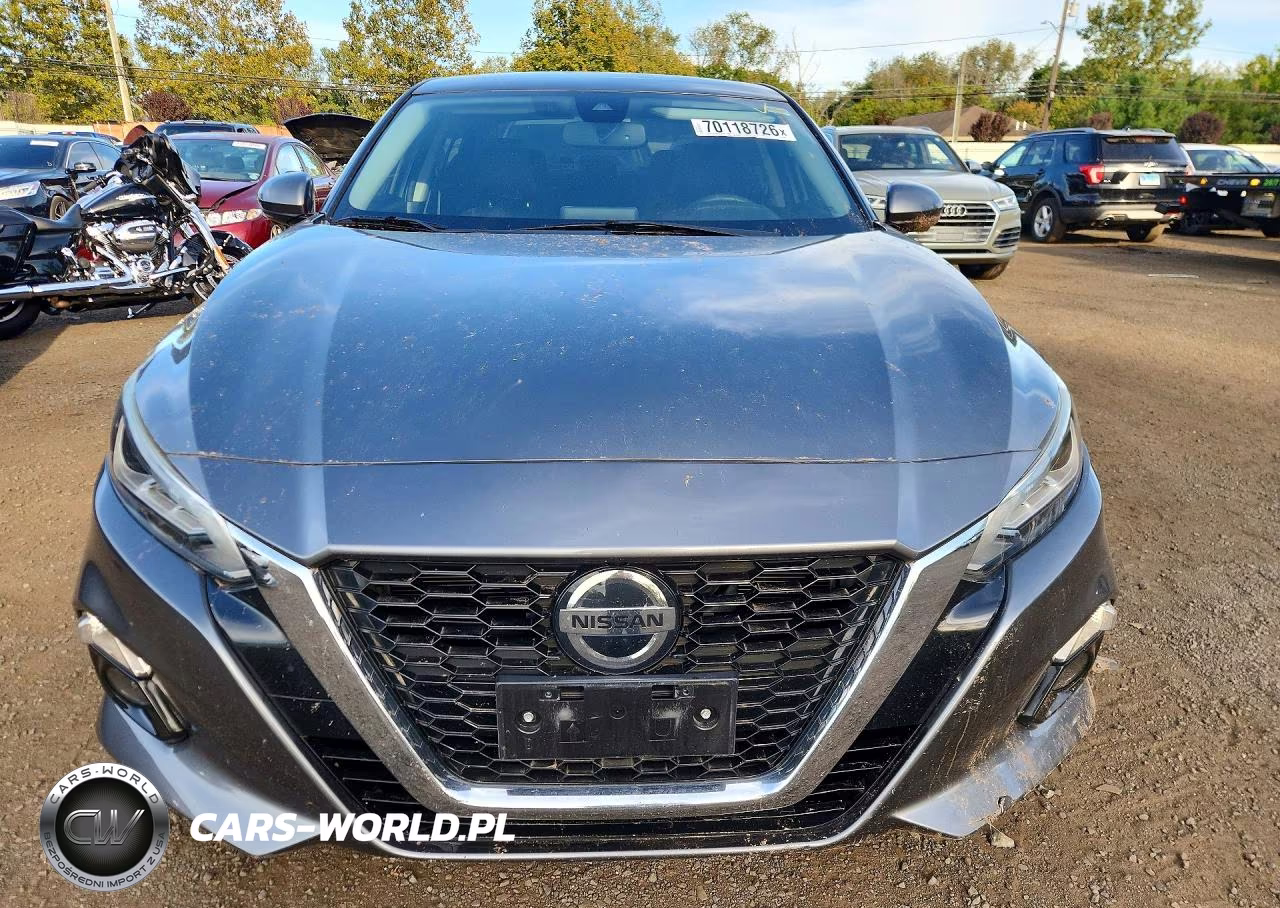 2020 Nissan Altima Platinum VIN:1N4BL4FW9LC124490 - 5