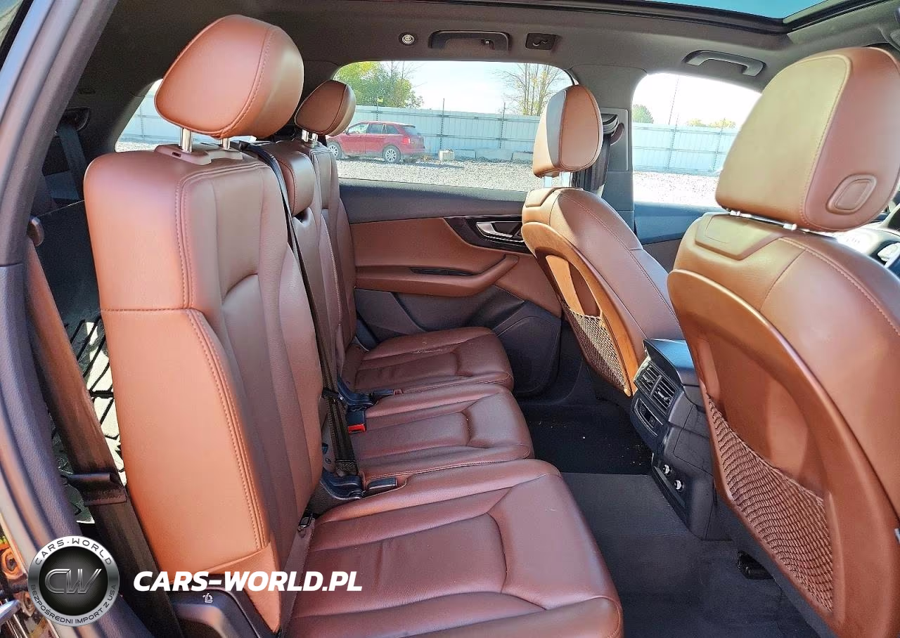 2019 Audi Q7 Premium VIN:WA1AAAF71KD007606 - 11
