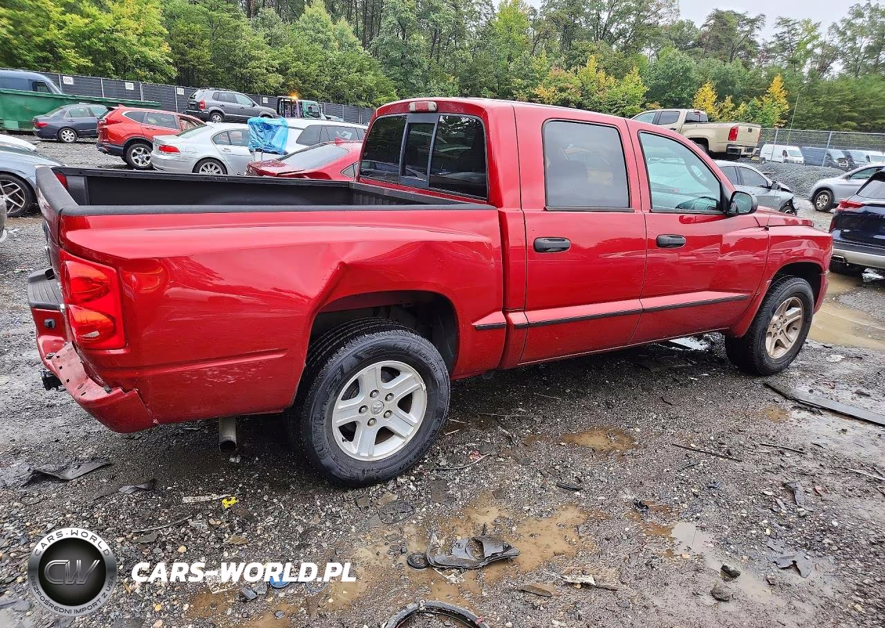 2010 Dodge Dakota Sxt VIN:1D7CE3GK0AS241415 - 3