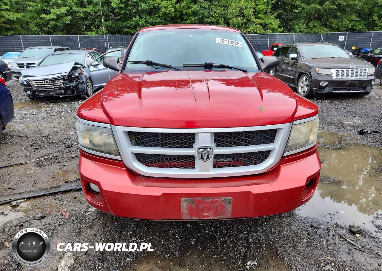 2010 Dodge Dakota Sxt VIN:1D7CE3GK0AS241415 - 5