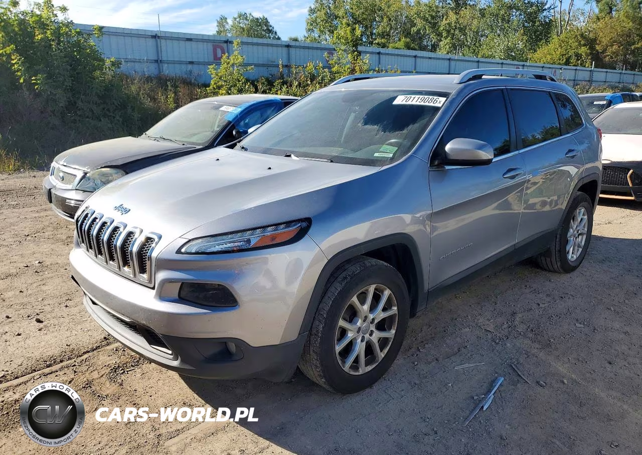2016 JEEP CHEROKEE LATITUDE VIN:1C4PJLCB8GW177204 - 1