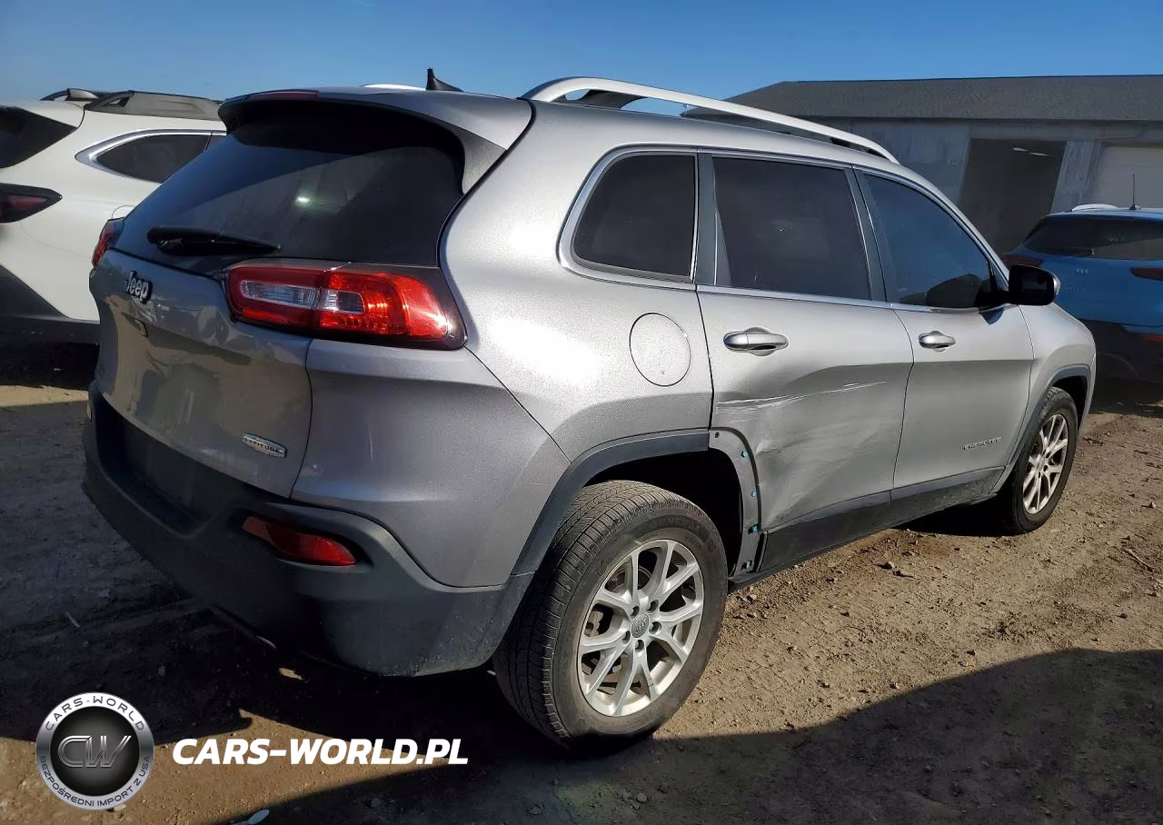 2016 JEEP CHEROKEE LATITUDE VIN:1C4PJLCB8GW177204 - 3
