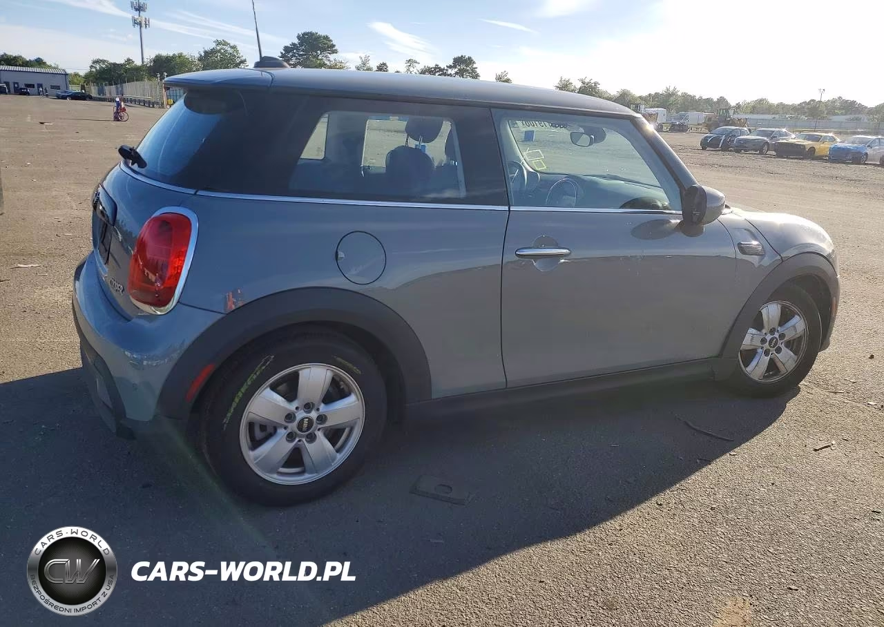 2022 Mini Cooper VIN:WMW33DH04N2S18645 - 3