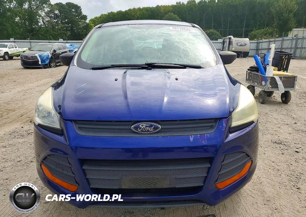 2013 Ford Escape S VIN:1FMCU0F70DUA98270 - 5