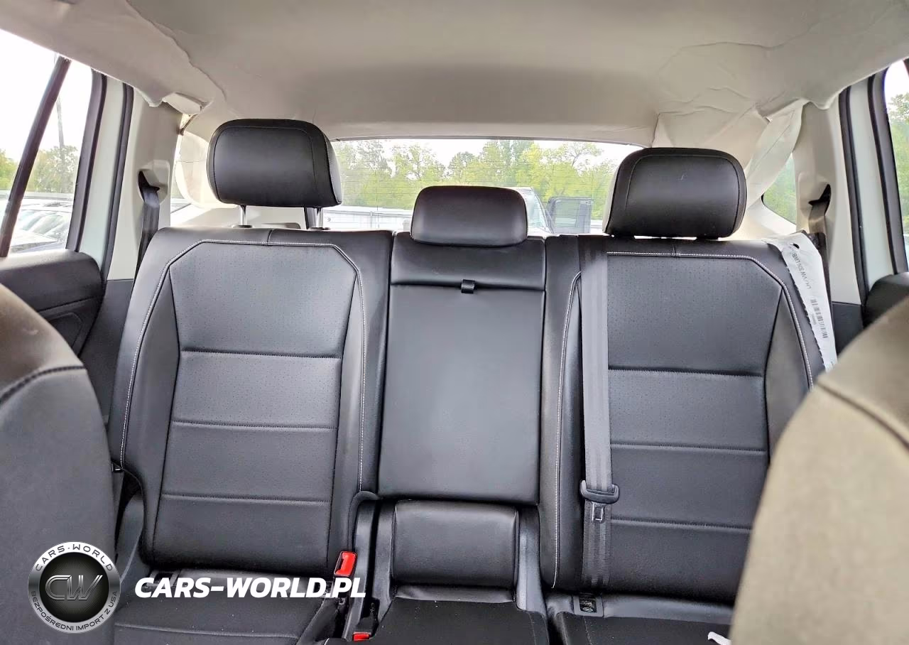 2021 Volkswagen Tiguan Se VIN:3VV2B7AX8MM146237 - 10