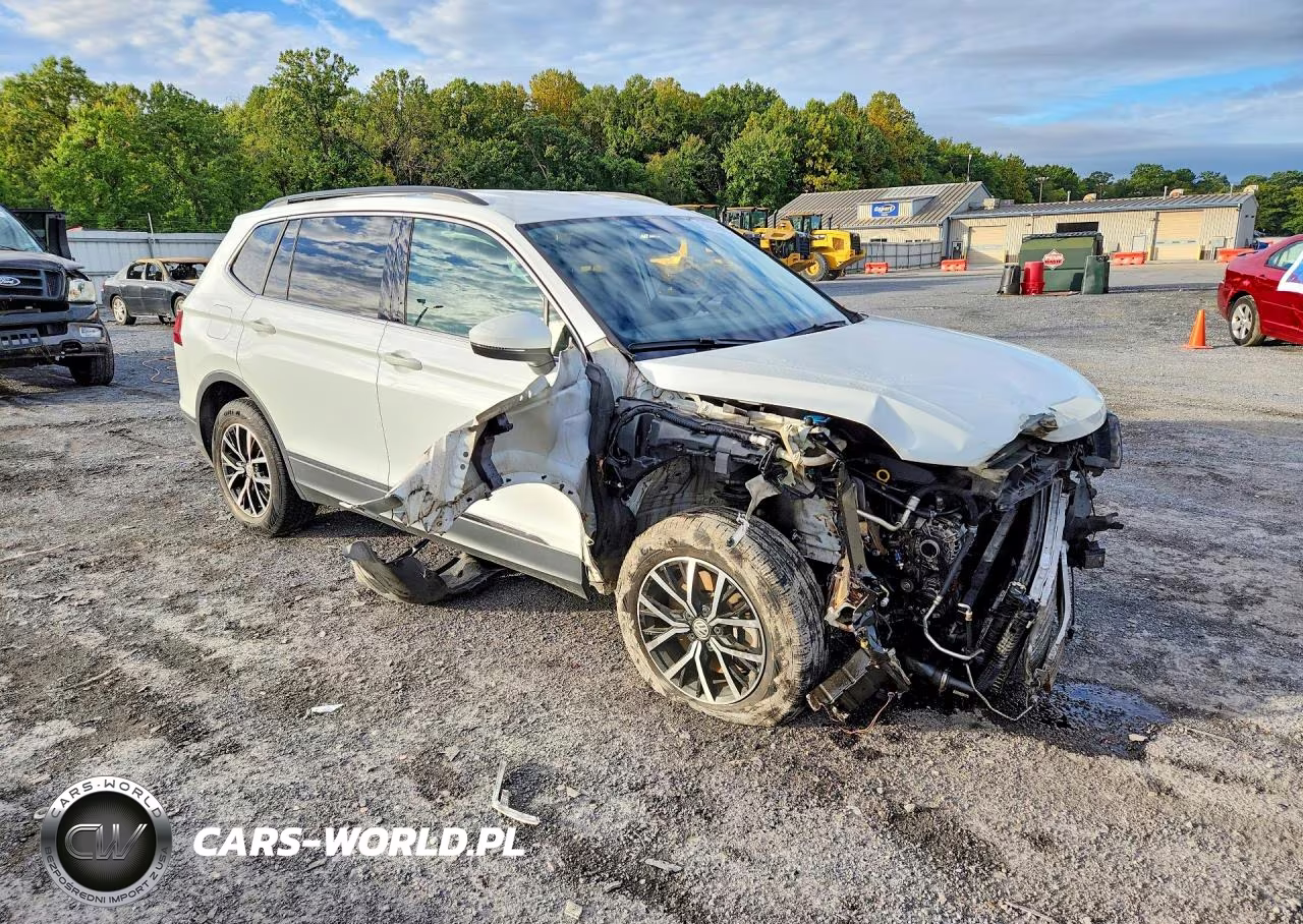 2021 Volkswagen Tiguan Se VIN:3VV2B7AX8MM146237 - 4
