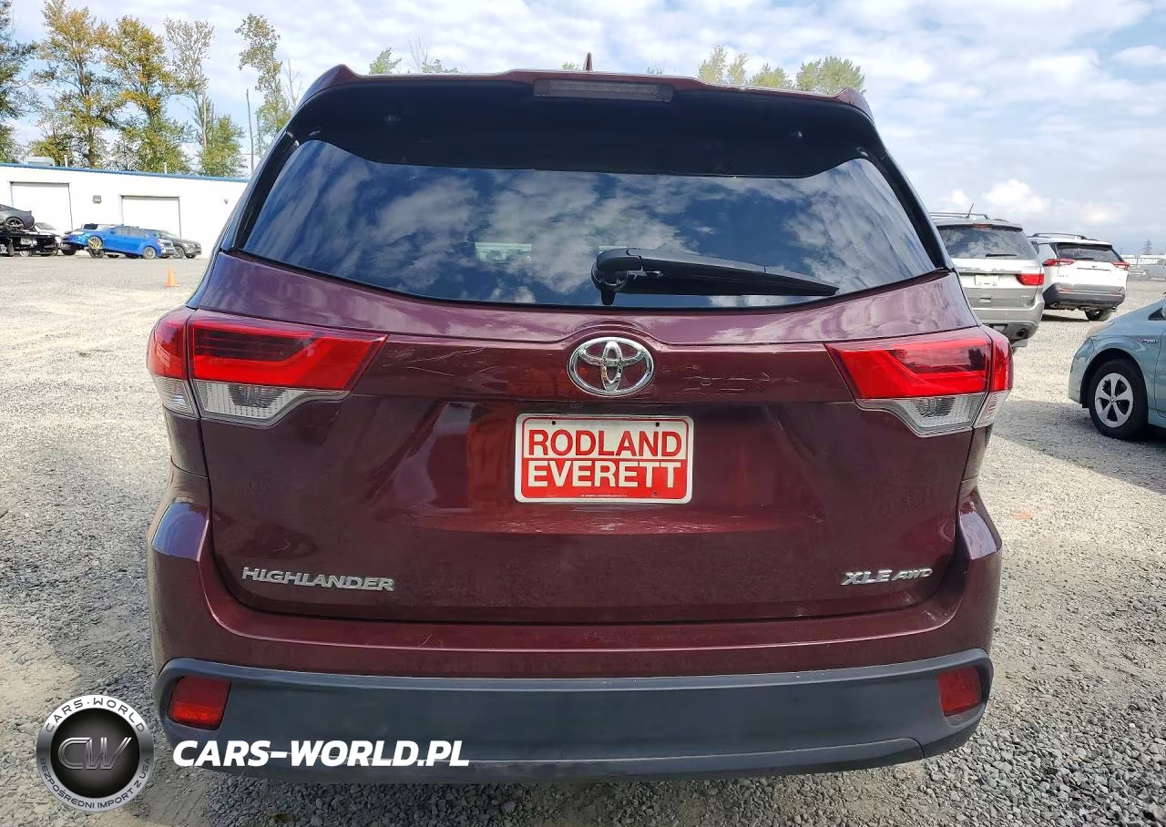 2018 Toyota Highlander Xle VIN:5TDJZRFH2JS844924 - 6