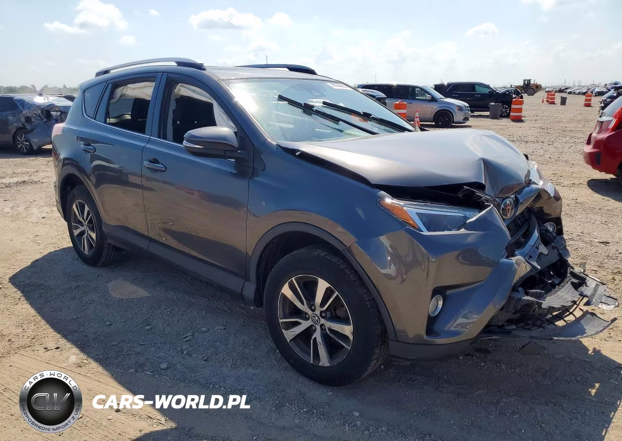 2018 Toyota Rav4 Xle VIN:JTMWFREV0JJ752097 - 4