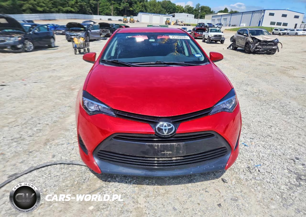 2017 Toyota Corolla Le VIN:5YFBURHE4HP629747 - 5