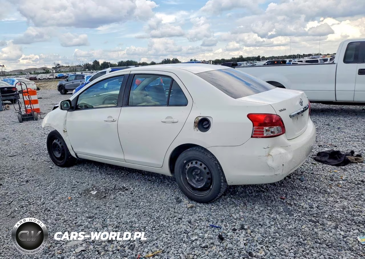 2007 Toyota Yaris Base VIN:JTDBT923171045044 - 2