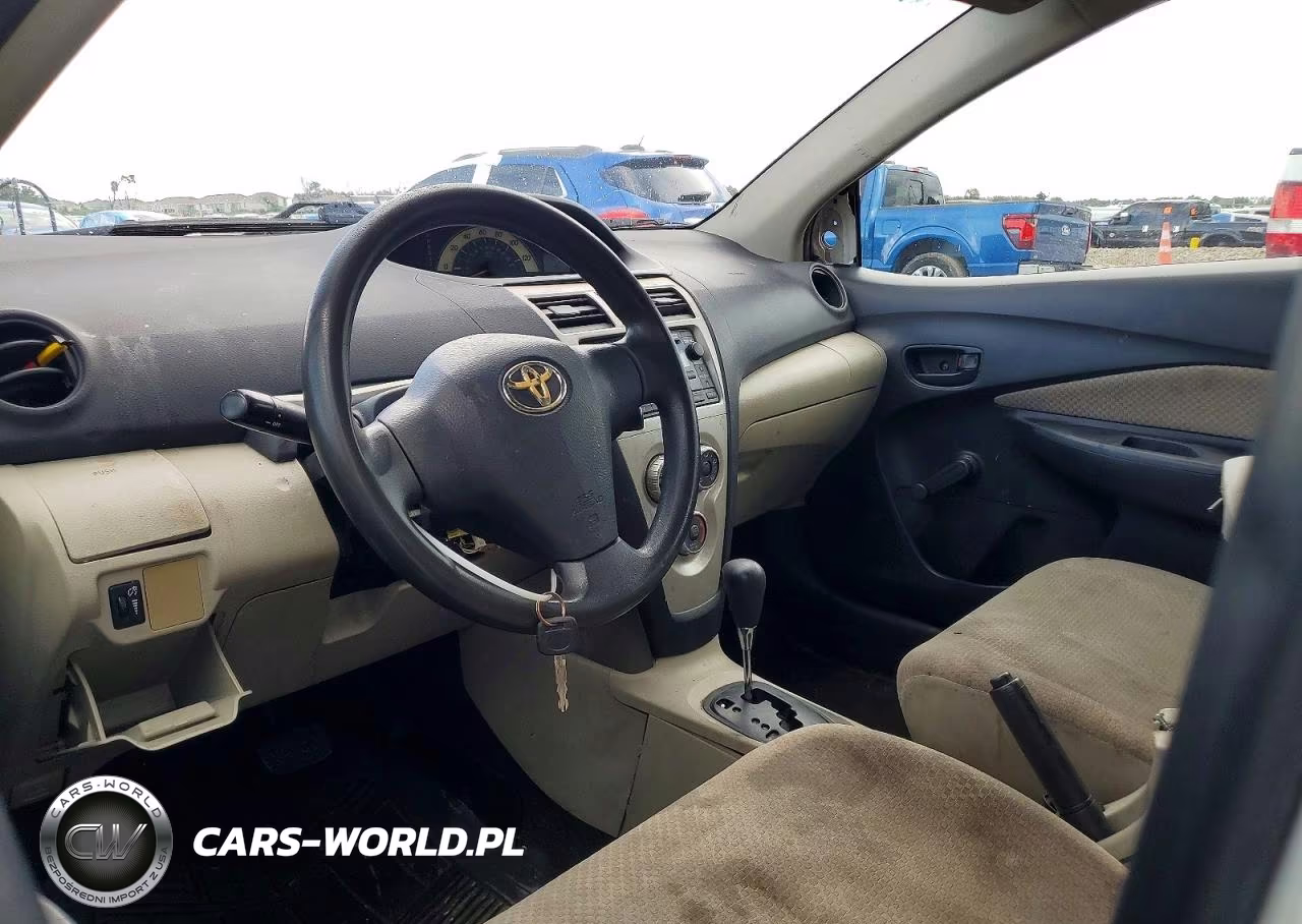2007 Toyota Yaris Base VIN:JTDBT923171045044 - 8