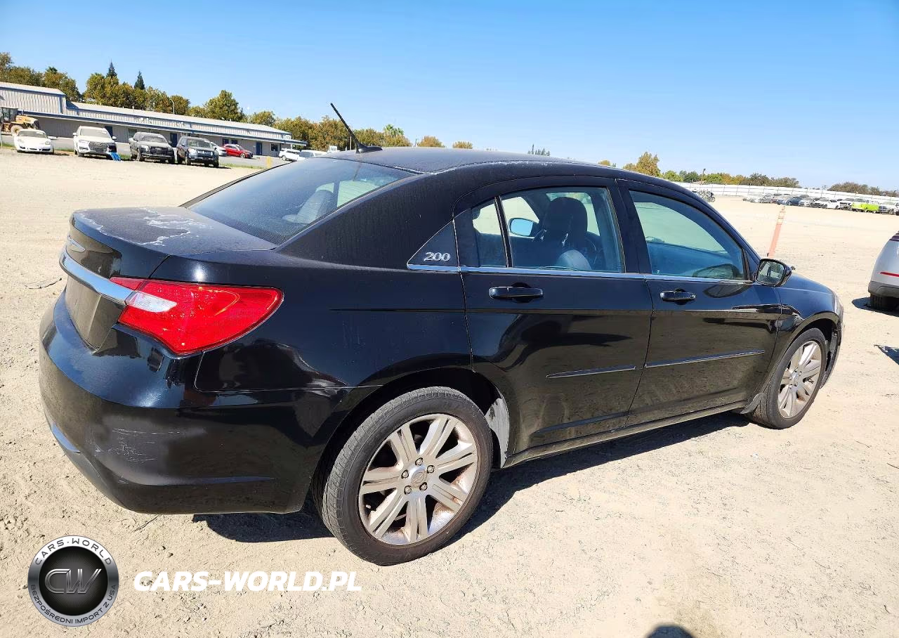 2012 Chrysler 200 Lx VIN:1C3CCBAB1CN317085 - 3
