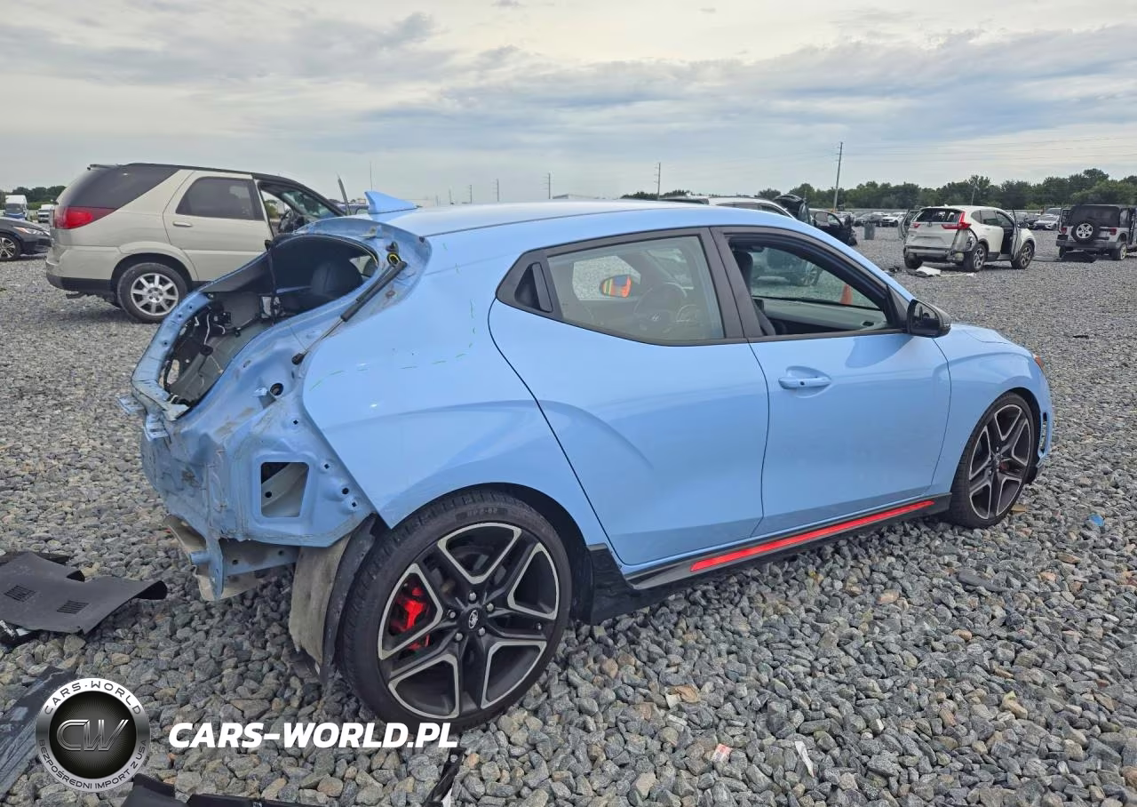 2021 Hyundai Veloster N Base VIN:KMHT36AH1MU009621 - 3
