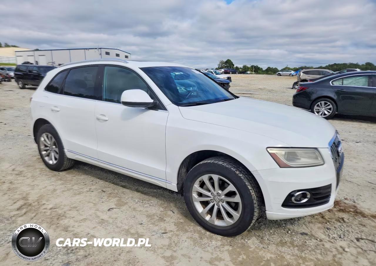 2014 Audi Q5 Premium VIN:WA1CFAFP5EA080624 - 4