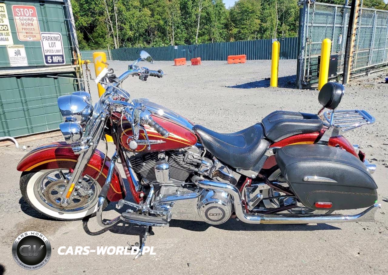 2014 Harley-Davidson Flhtnse Cvo Softail Deluxe VIN:1HD1TF912EB962272 - 3