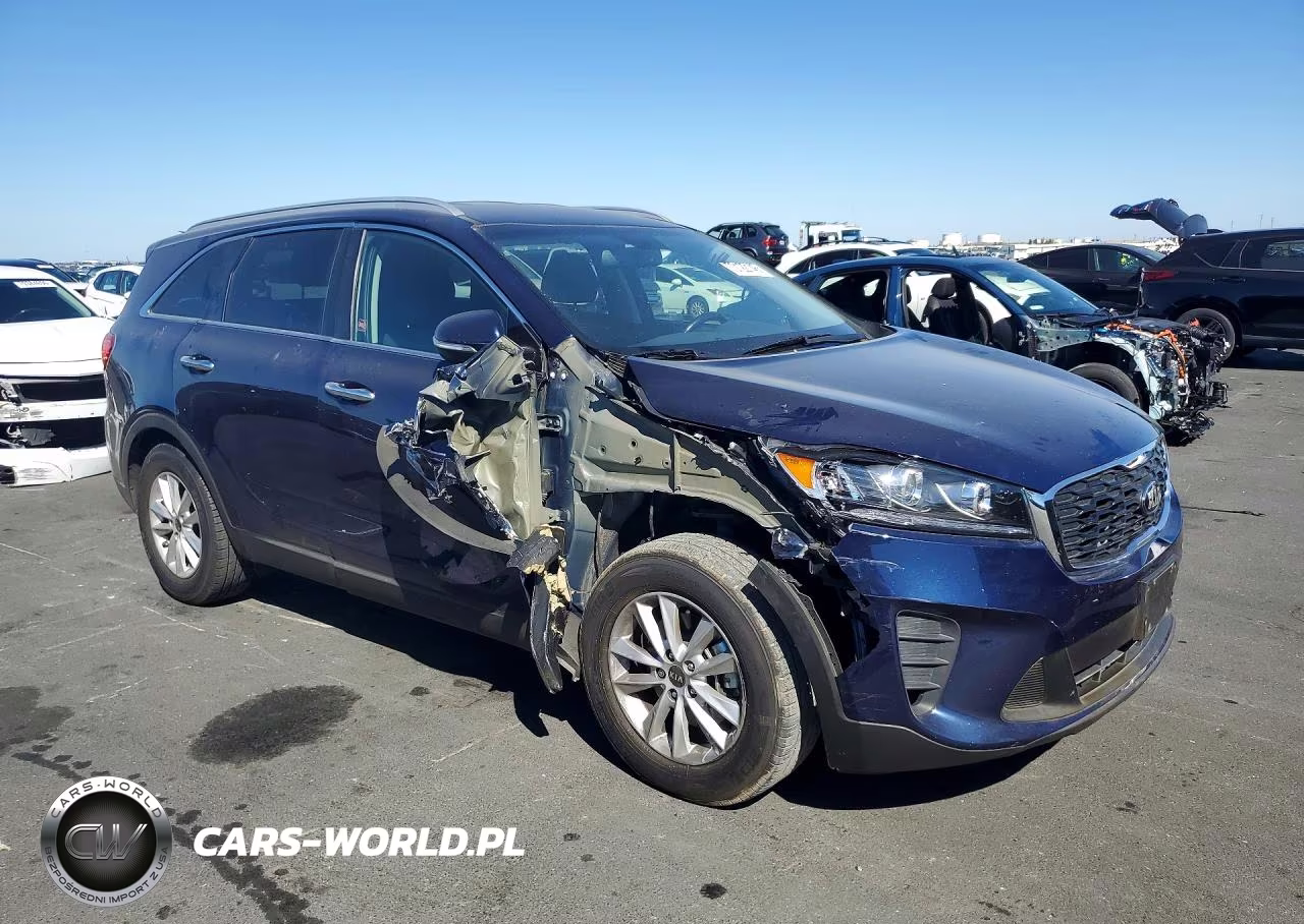 2019 Kia Sorento Lx VIN:5XYPG4A38KG438594 - 4