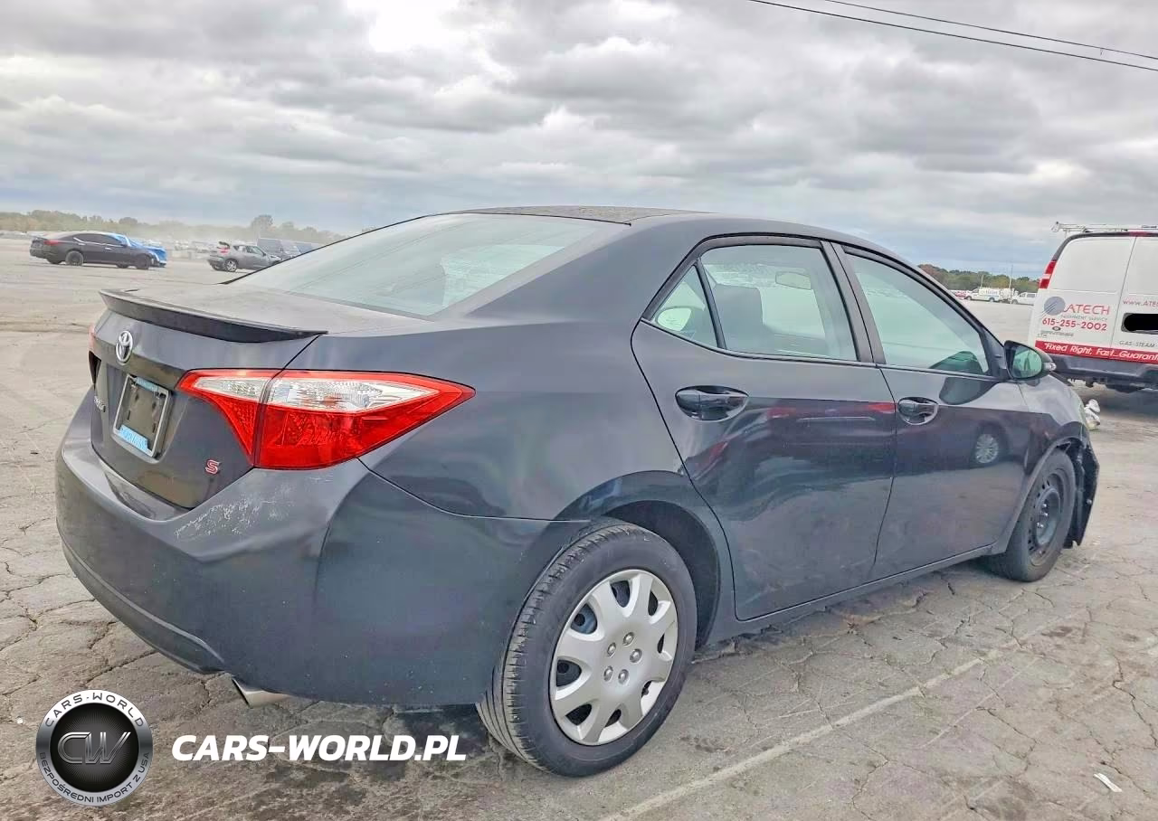 2015 Toyota Corolla S VIN:5YFBURHE9FP242155 - 3