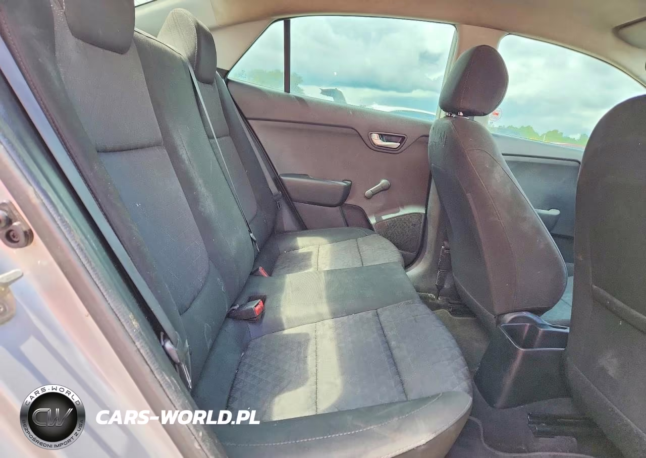 2018 Kia Rio Lx VIN:3KPA24ABXJE054811 - 10
