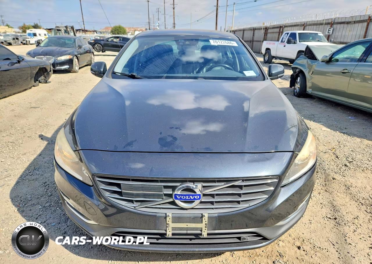 2015 Volvo S60 Platinum VIN:YV126MFD0F2316708 - 5