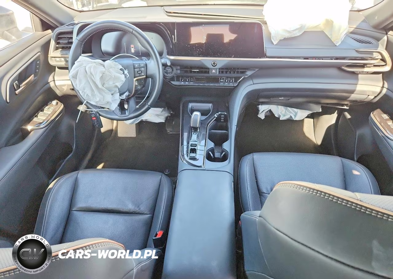 2025 Toyota Crown Signia Xle VIN:JTDACAAJ3S3013643 - 8