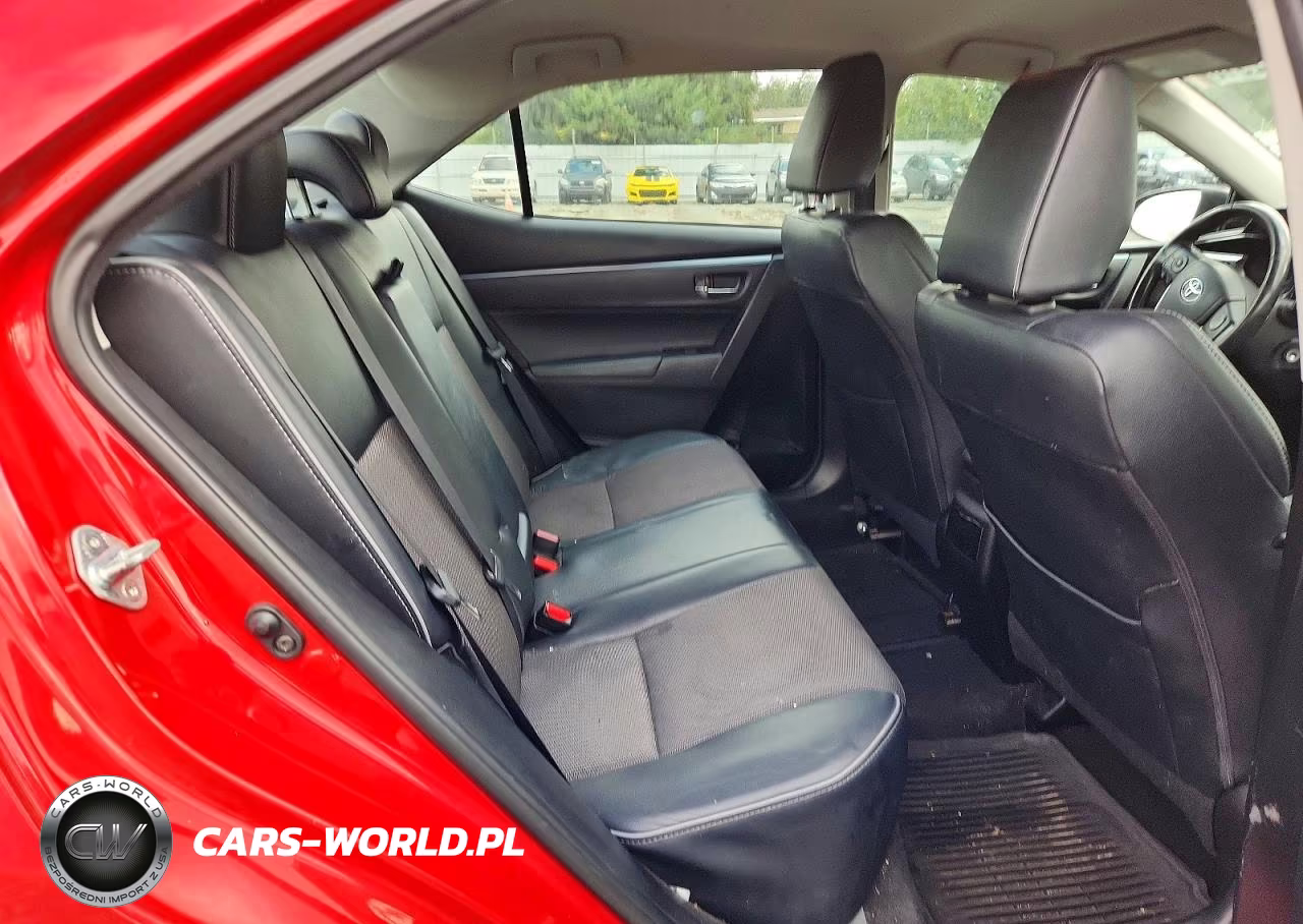 2015 Toyota Corolla S Plus VIN:5YFBURHE0FP360014 - 10
