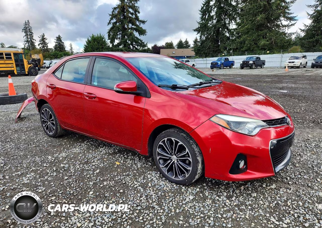 2015 Toyota Corolla S Plus VIN:5YFBURHE0FP360014 - 4
