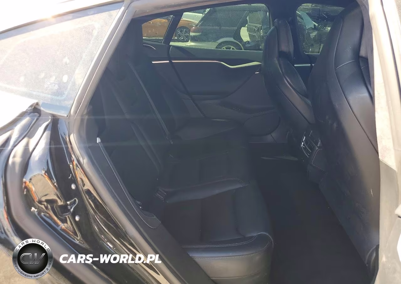 2018 Tesla Model S VIN:5YJSA1E29JF249812 - 11