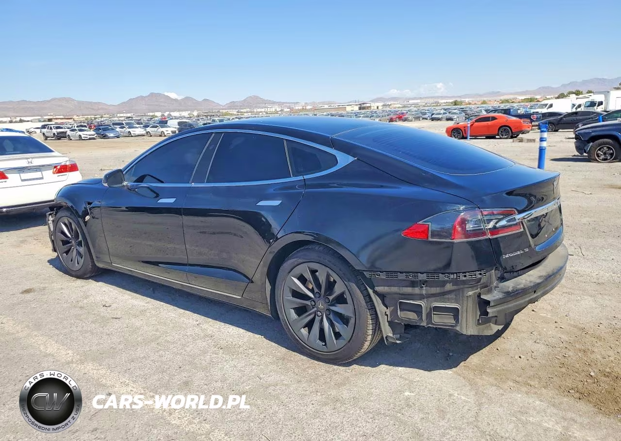 2018 Tesla Model S VIN:5YJSA1E29JF249812 - 2