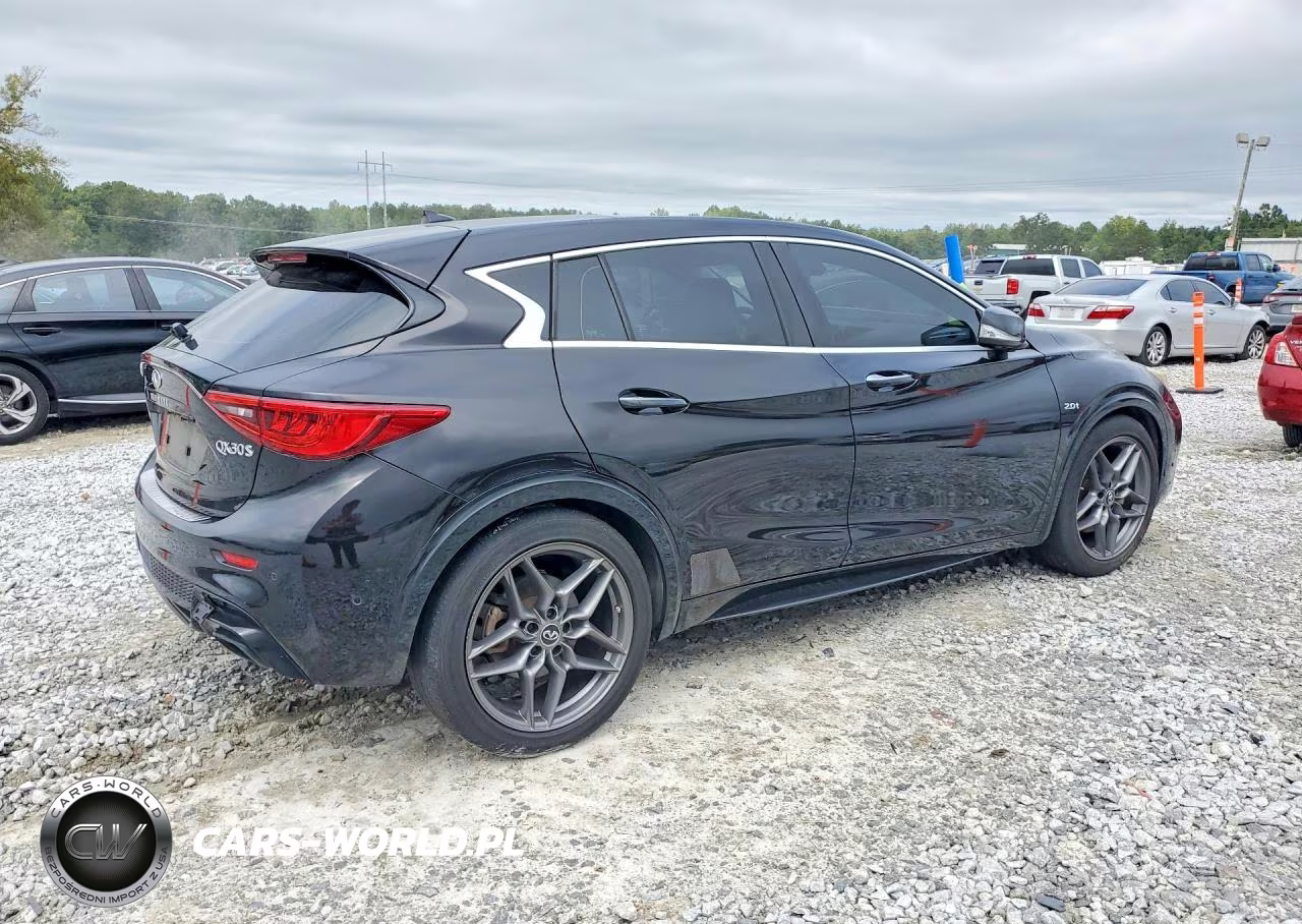 2017 Infiniti Qx30 Sport VIN:SJKCH5CP3HA023755 - 3