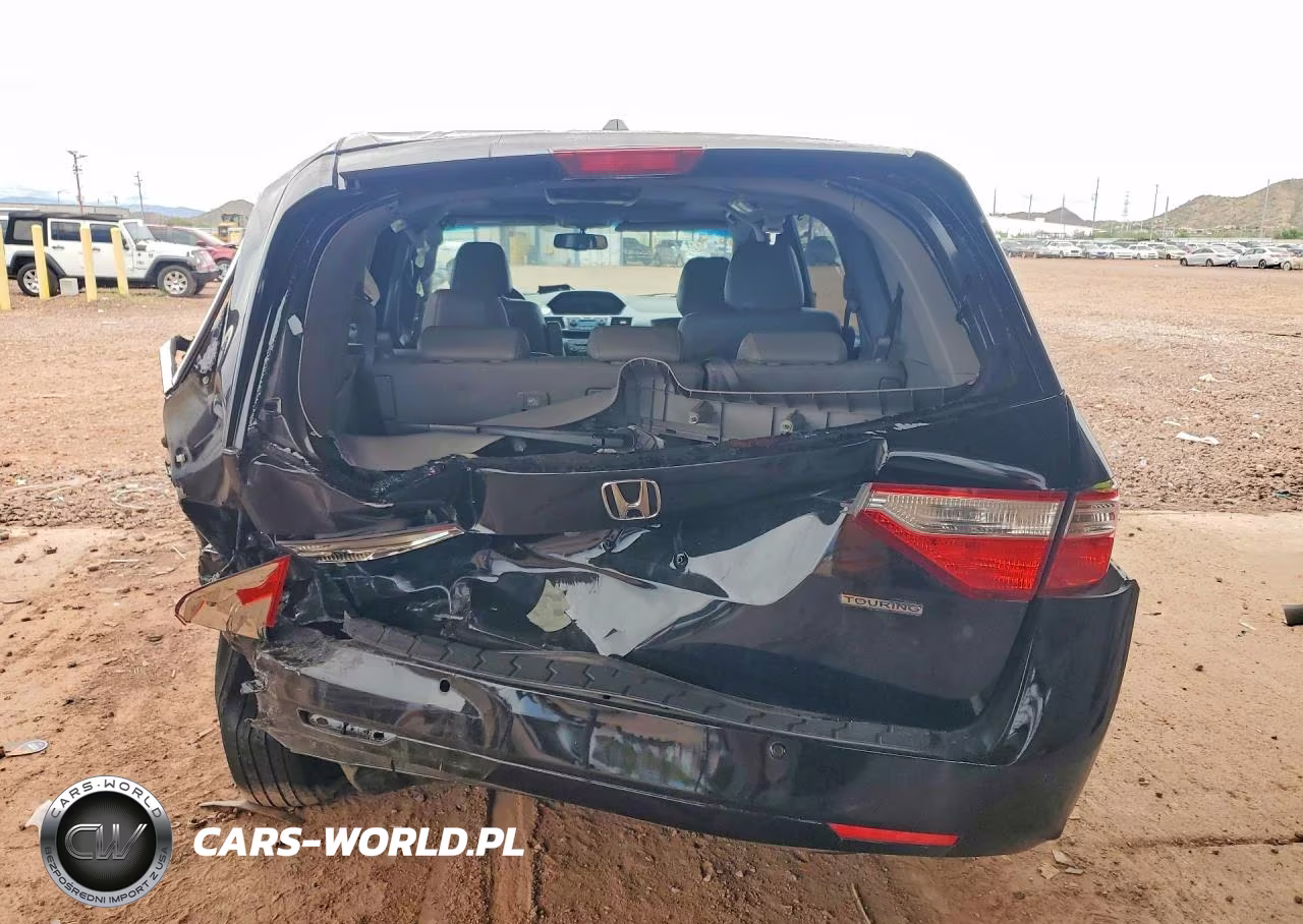 2011 Honda Odyssey Touring VIN:5FNRL5H92BB065273 - 6