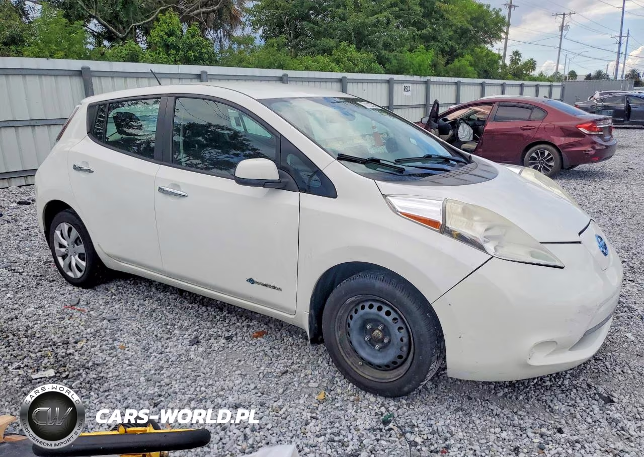 2015 Nissan Leaf S VIN:1N4AZ0CPXFC309099 - 4