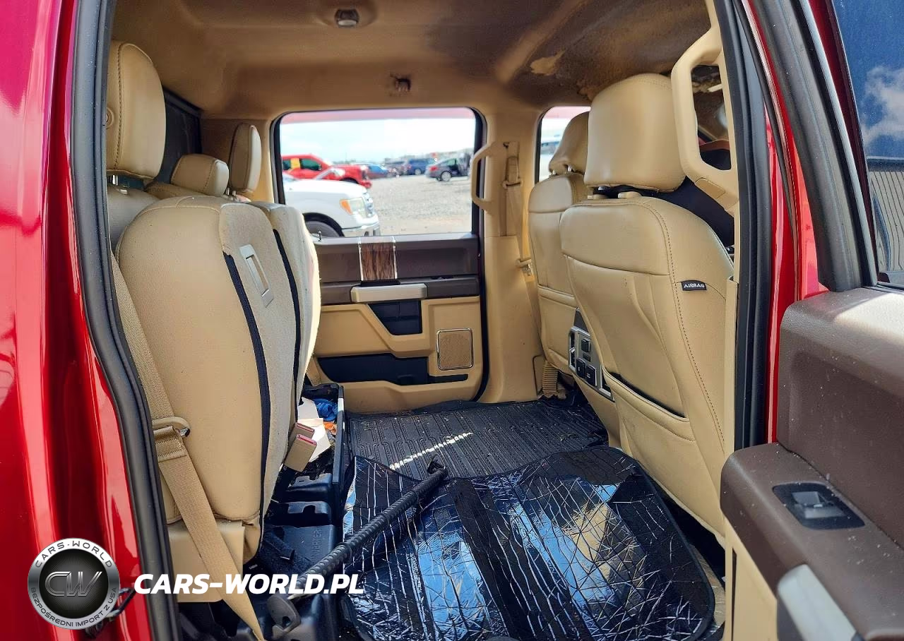 2018 Ford F150 Supercrew VIN:1FTFW1E53JFA68715 - 10