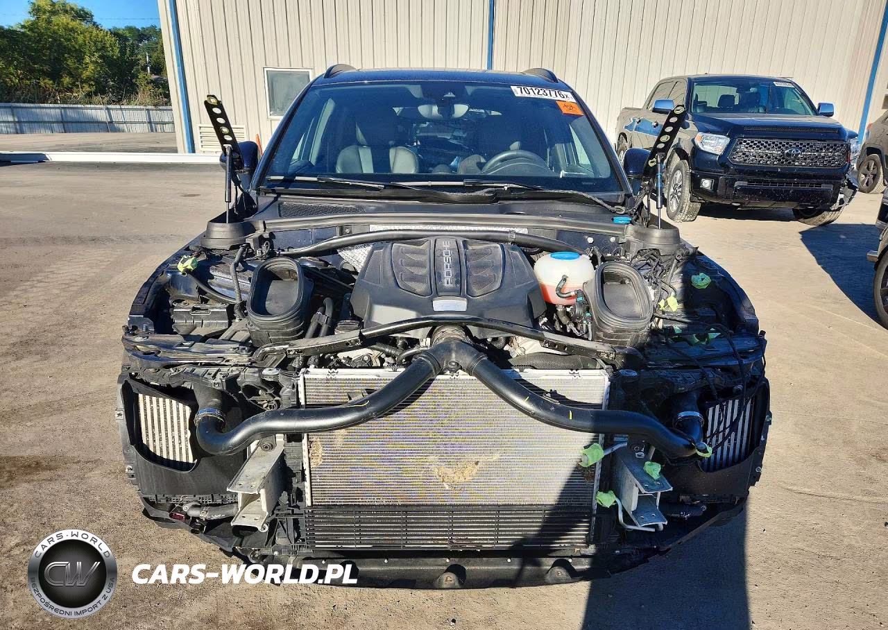 2018 Porsche Macan Gts VIN:WP1AG2A53JLB65674 - 5