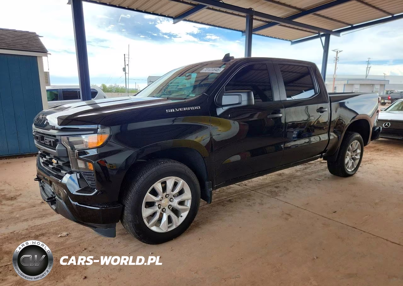 2022 Chevrolet Silverado C1500 Custom