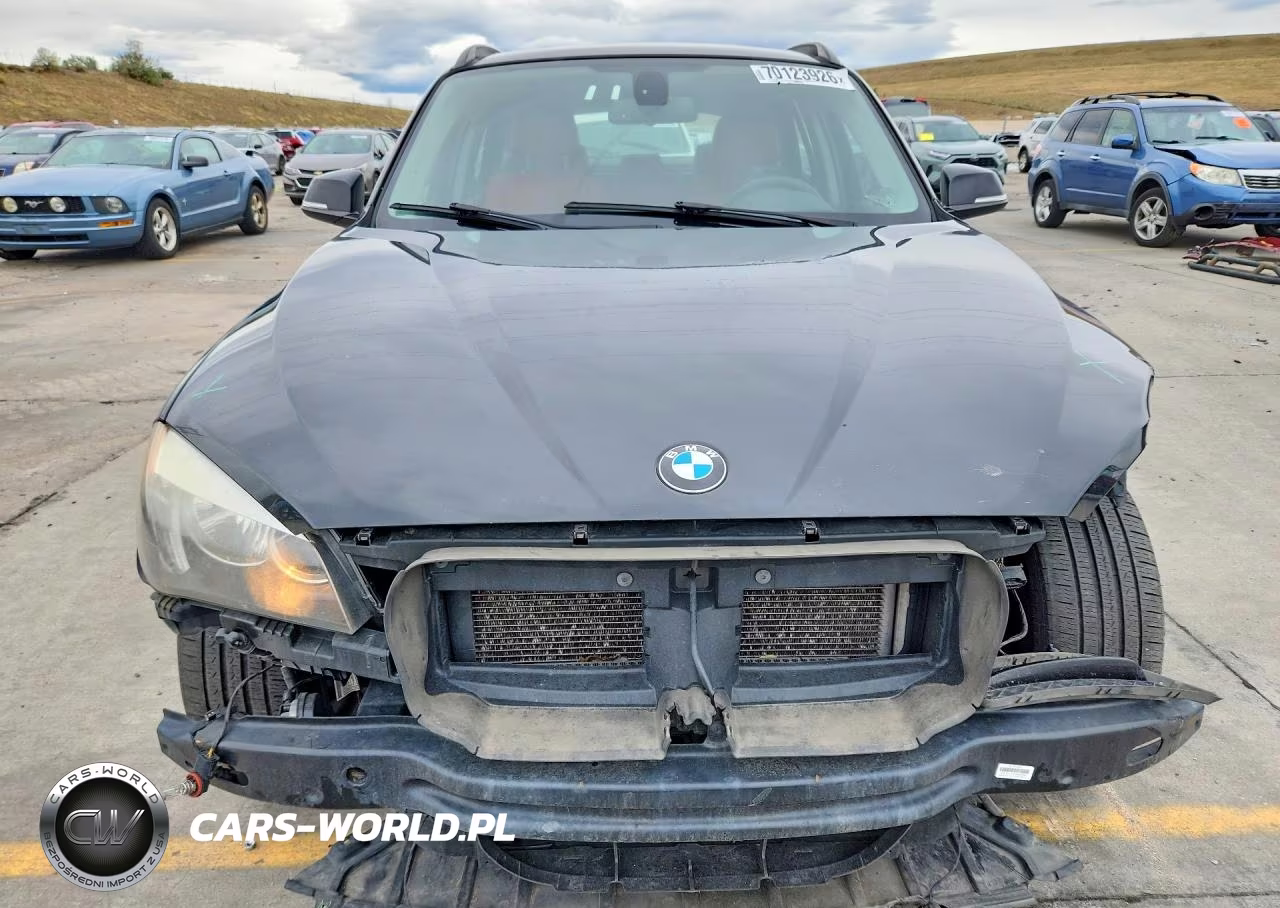 2015 BMW X1 xDrive28I VIN:WBAVL1C54FVY26238 - 5