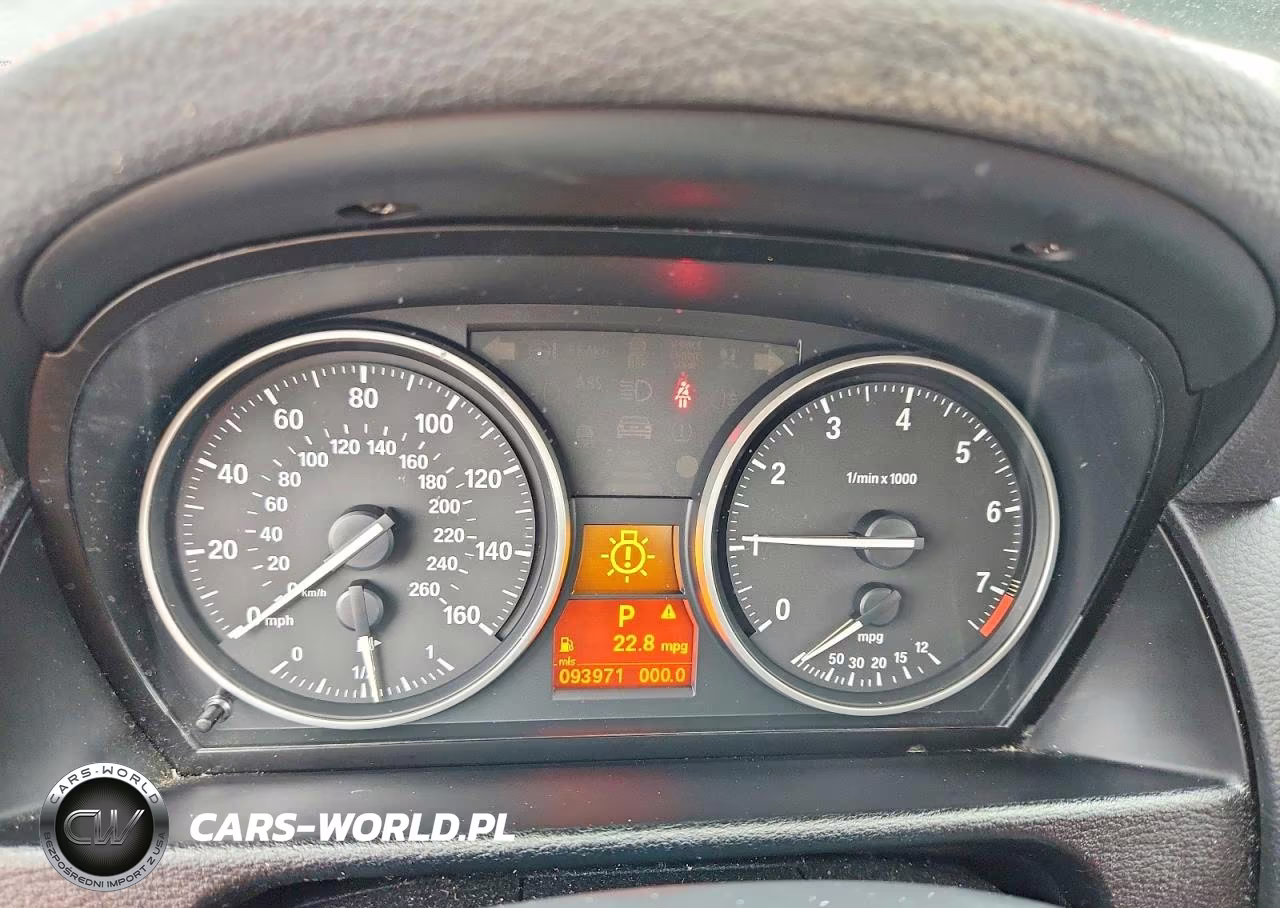 2015 BMW X1 xDrive28I VIN:WBAVL1C54FVY26238 - 9