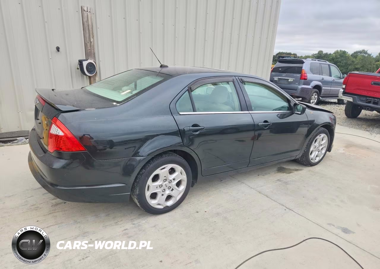2010 Ford Fusion Se VIN:3FAHP0HA4AR365106 - 3