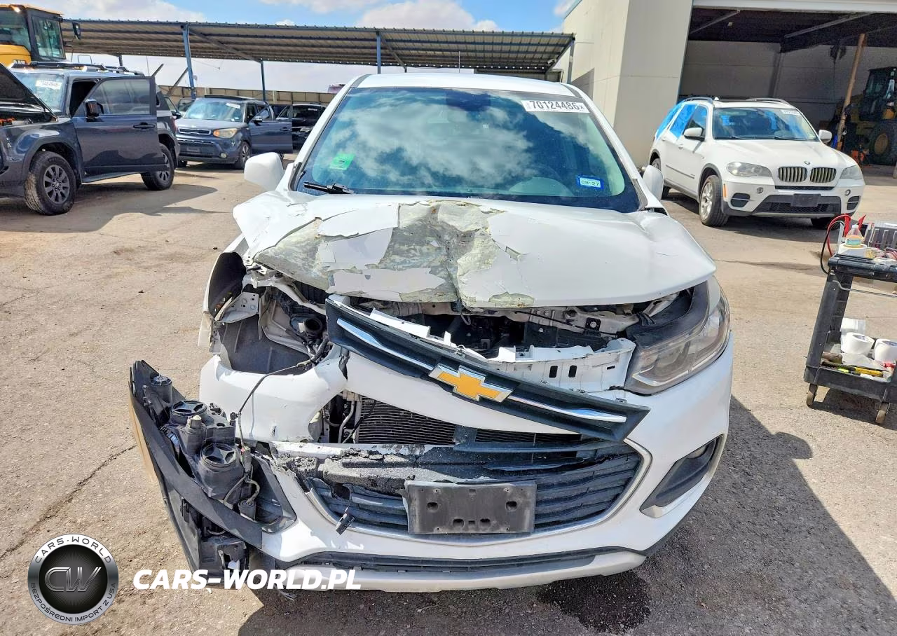 2020 Chevrolet Trax Ls VIN:KL7CJKSB7LB062618 - 5