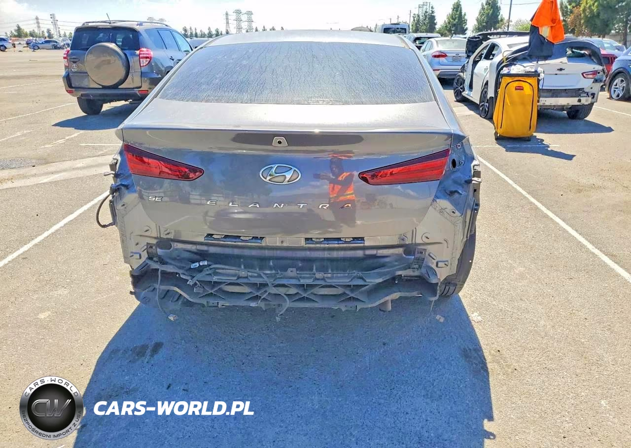 2019 Hyundai Elantra Se VIN:5NPD74LF7KH457494 - 6