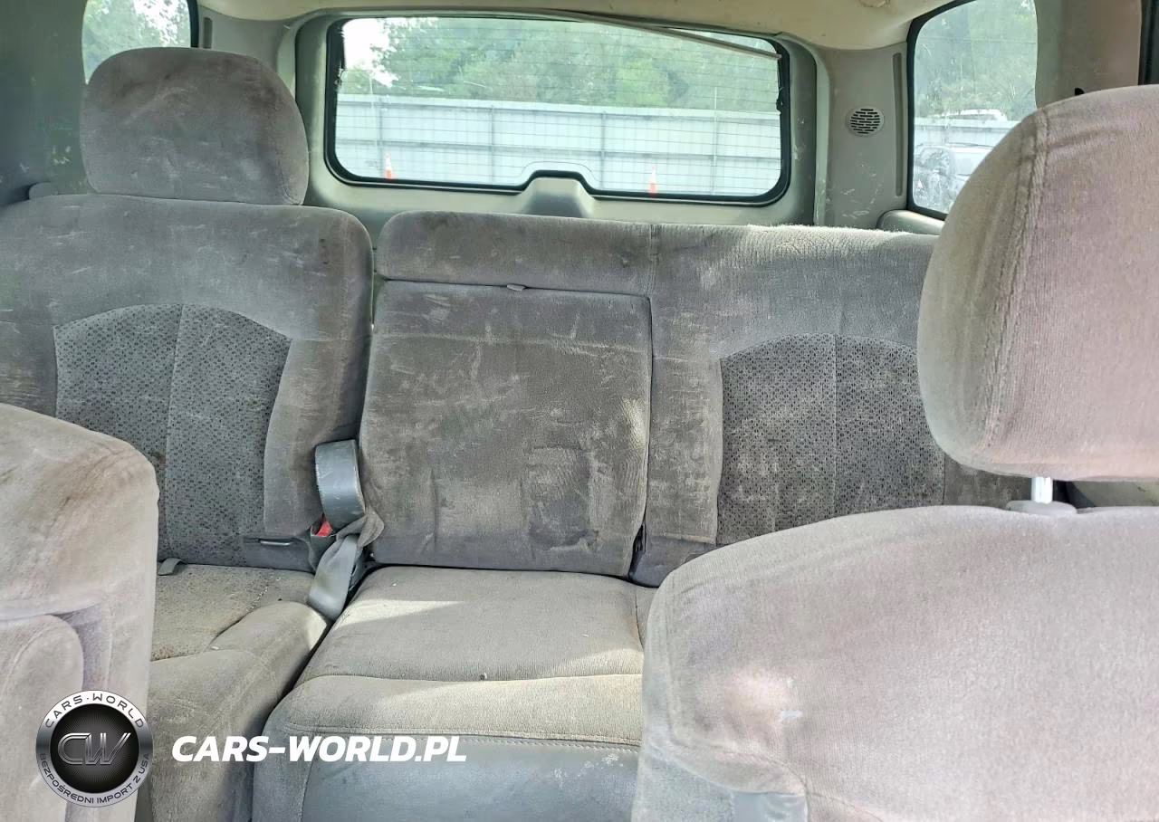 2002 Chevrolet Tahoe K1500 VIN:1GNEK13Z62J275909 - 10