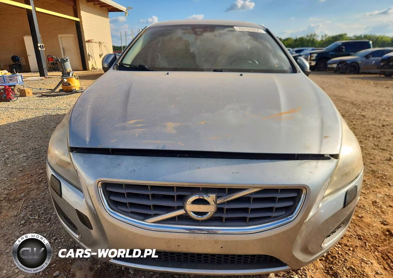 2013 Volvo S60 T5 VIN:YV1612FS3D2207417 - 5