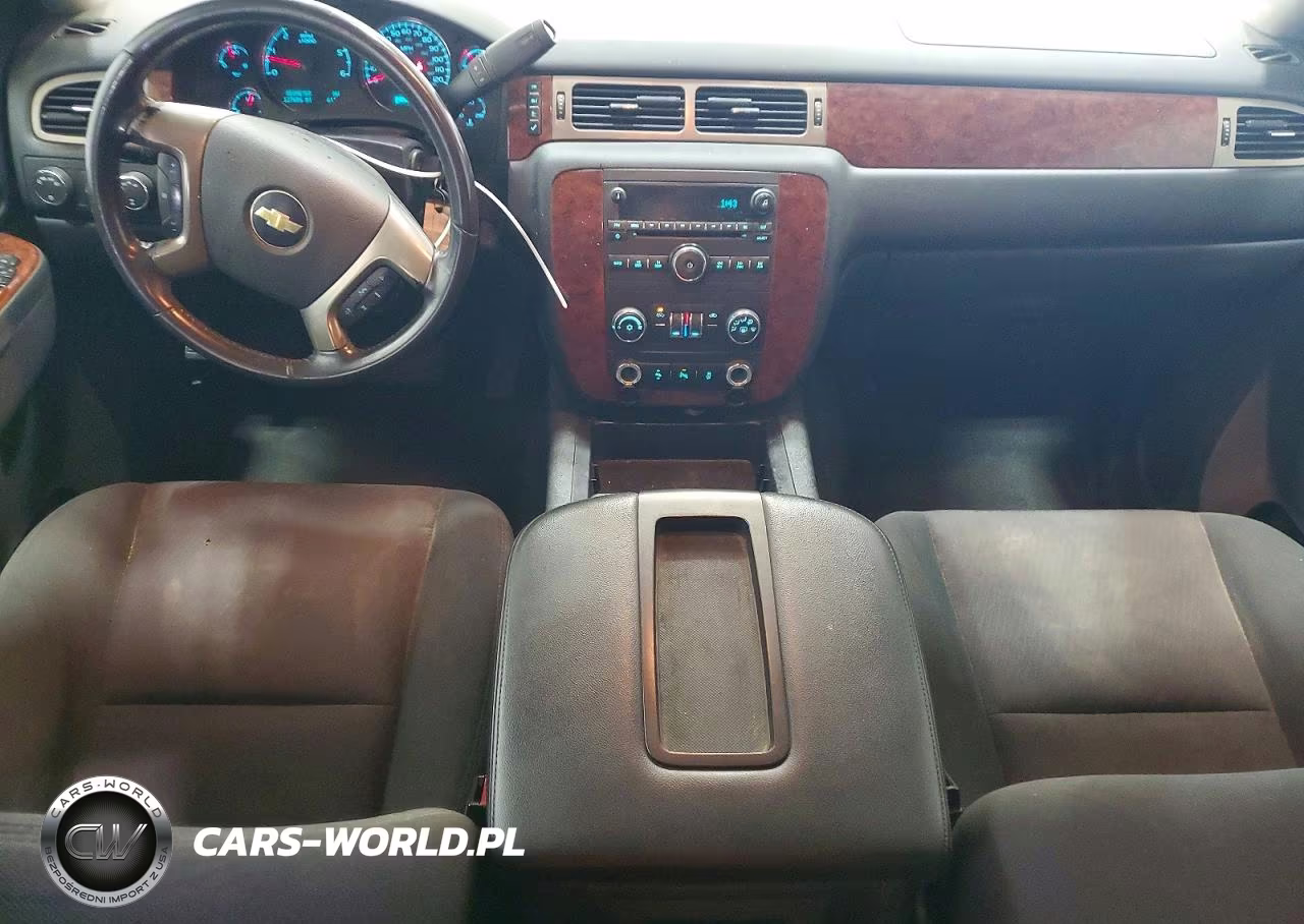 2012 Chevrolet Avalanche Ls VIN:3GNTKEE72CG190367 - 8