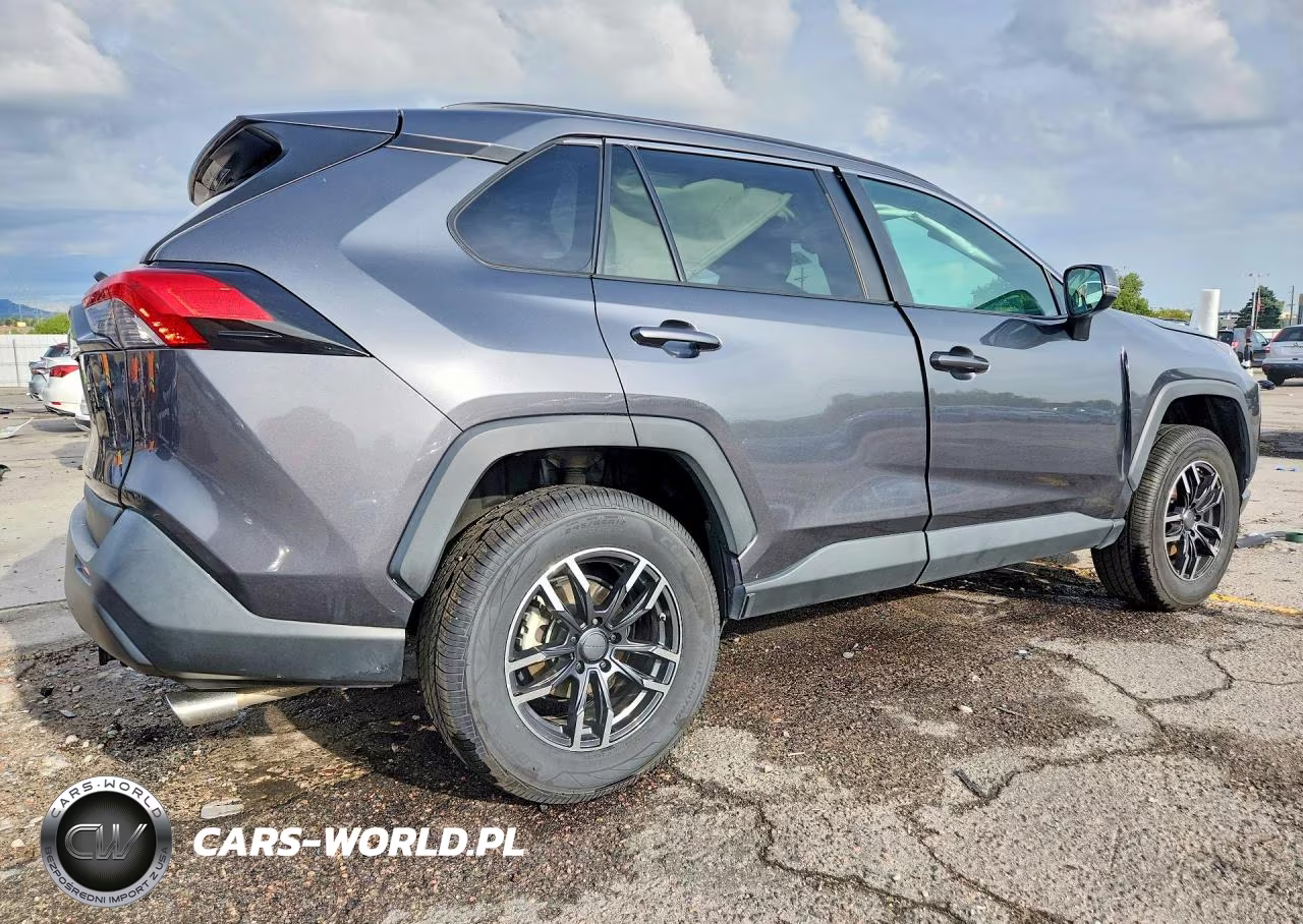2020 Toyota Rav4 Xle VIN:2T3P1RFV3LC060987 - 3