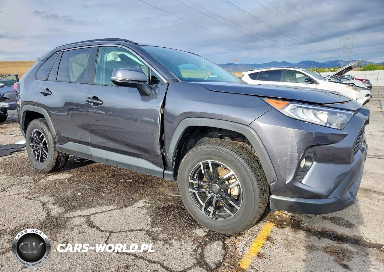 2020 Toyota Rav4 Xle VIN:2T3P1RFV3LC060987 - 4