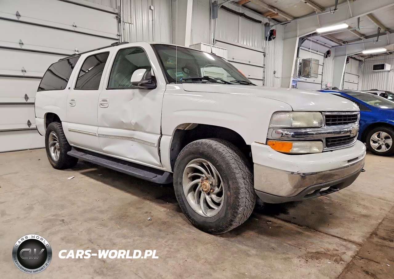 2002 Chevrolet Suburban C1500 VIN:3GNEC16T12G307915 - 4