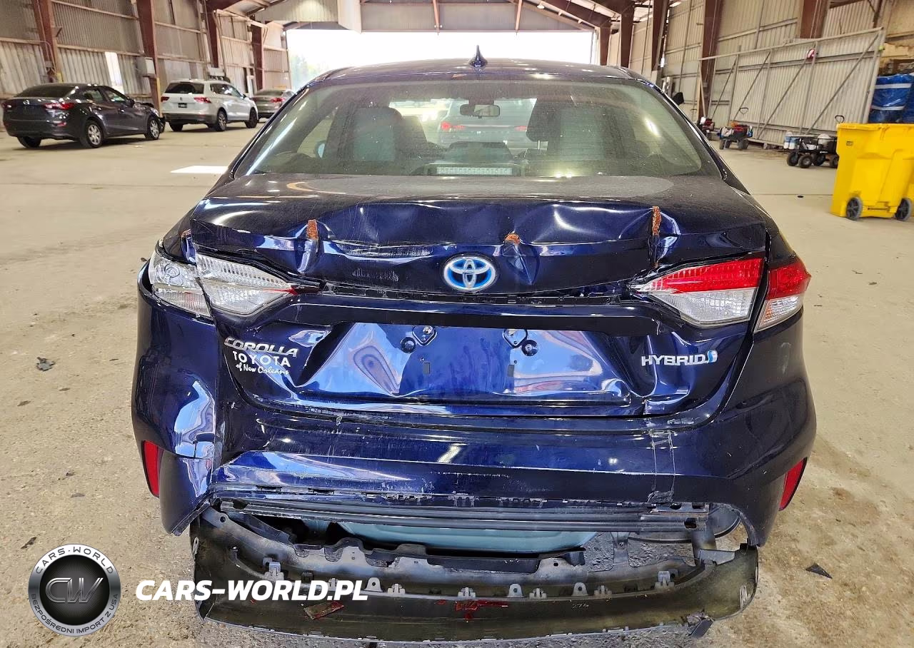 2022 Toyota Corolla Le VIN:JTDEAMDE2NJ041876 - 6