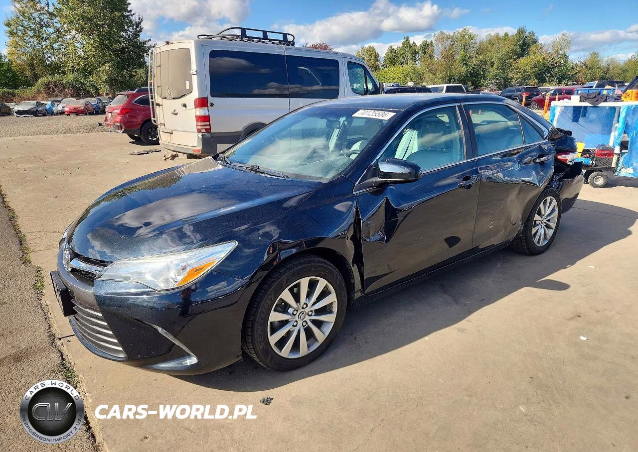 2015 Toyota Camry Xle – zdjęcie 1 z 12
