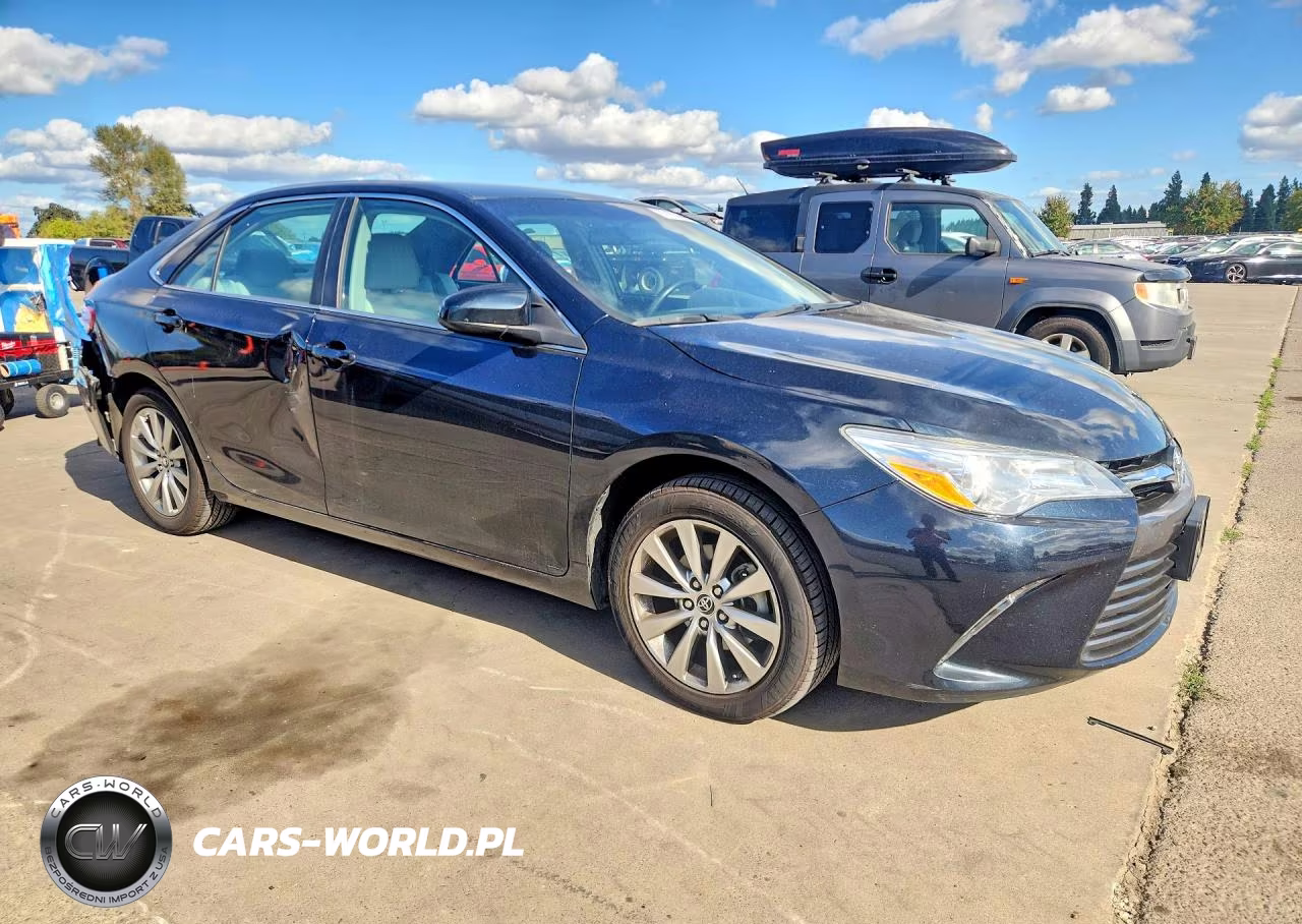 2015 Toyota Camry Xle VIN:4T1BF1FK2FU072157 - 4